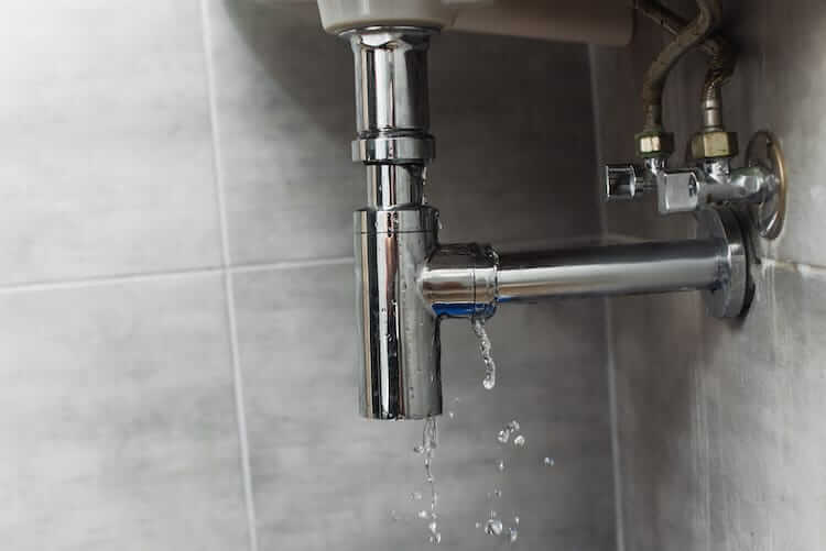 Spotting Water leak in your home